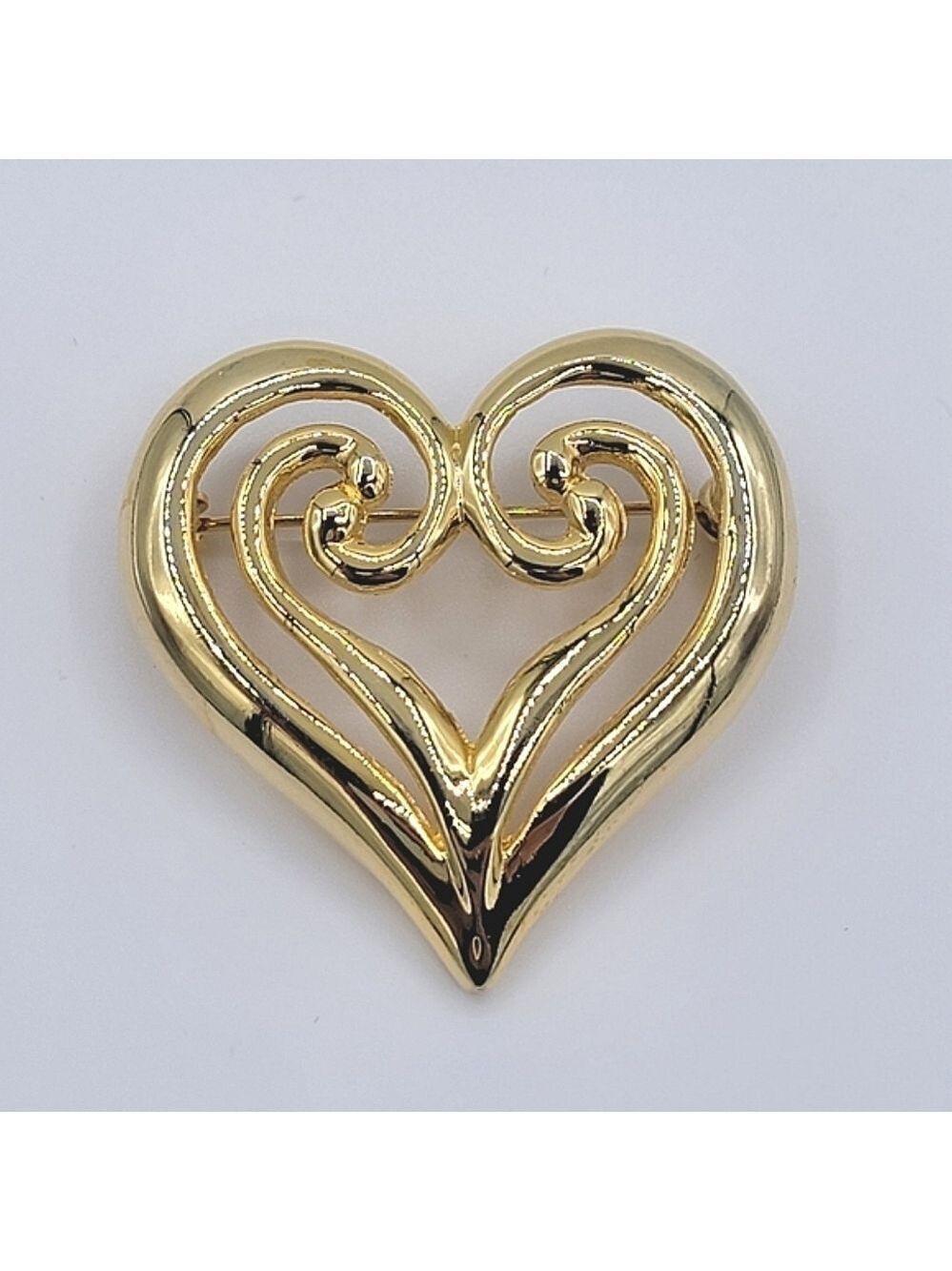 Gold Tone Heart Brooch #1978